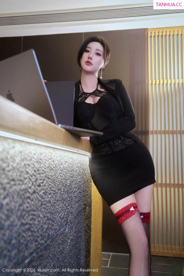 杨晨晨 sugar小甜心CC [XiuRen]高清写真图 2026.01.14 No.11230 杨晨晨. 金属情趣内衣第38张图片